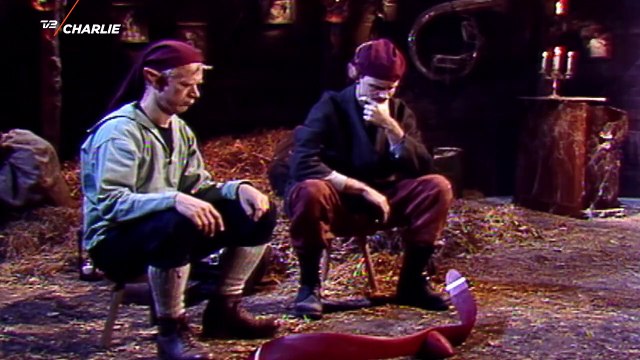 TV-SPOT | The Julekalender | 1. - 24. December | Hver aften frem til jul på TV2 Charlie | Sendt i 2017 | Kort Version | TV2 Danmark