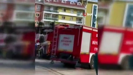 Ölümle burun buruna! Alt kata sarkarak kurtuldu