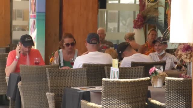 Primeras cancelaciones turísticas por el repunte de la pandemia