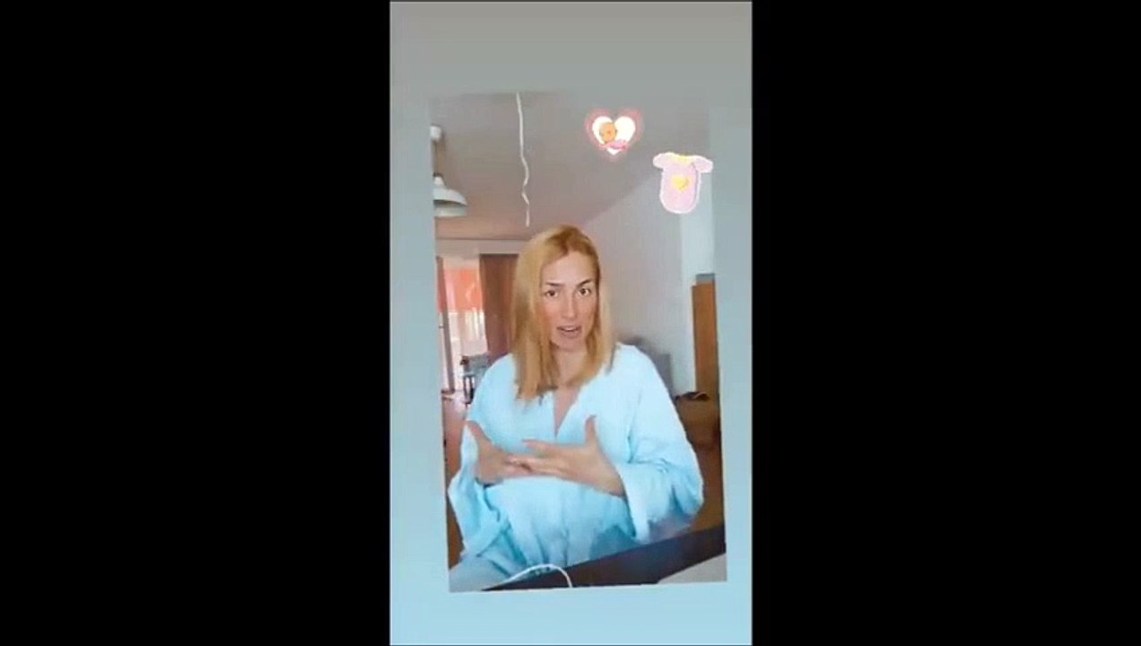 Μαρία Ηλιάκη: Θήλασε δημόσια την κόρη της σε καφέ στη Ζυρίχη και ανέβασε το βίντεο!