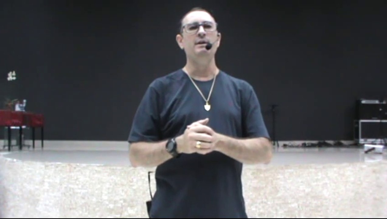 Pr.Douglas Macknight _ ☆Livramento pelo anjo do Senhor ☆