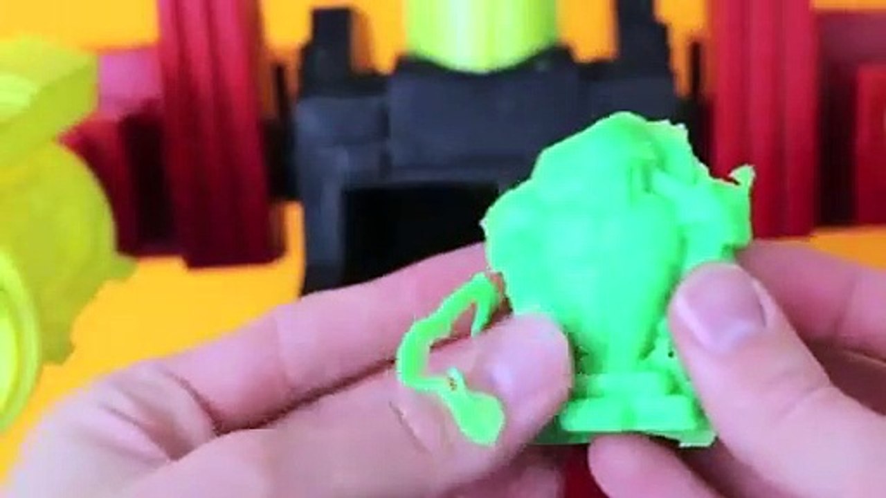 Play Doh Bot Robot and Transformer Figure Build Awesome Play-Dough Robots with DisneyCarToys