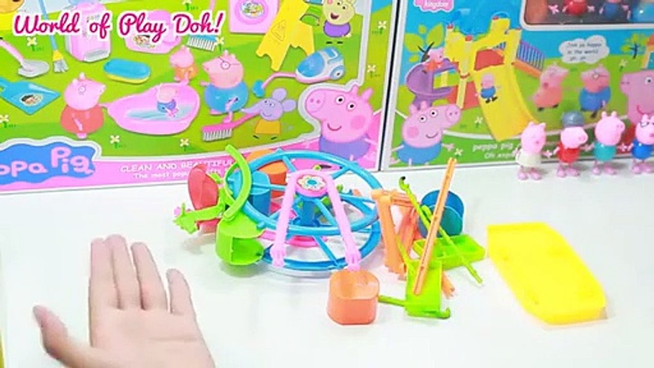 Peppa Pig and Family playing ferris - Peppa Pig toys in English
