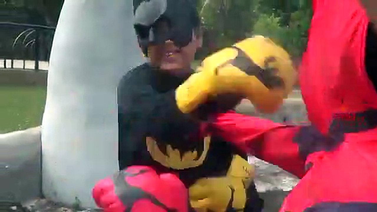 Битва черный смерть бой в в в в жизнь реальная человек-паук звезда звезда против войны Дарт Вейдер