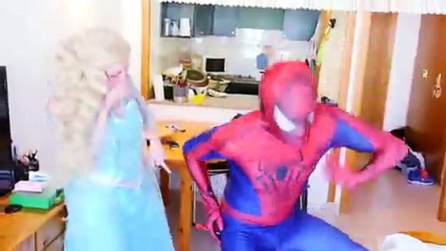 Spiderman vs Frozen Elsa vs Dart Game in Real Life! Fun Superhero ft Pink Spidergirl Bubble Gum