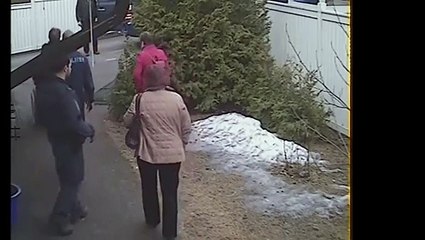 Vantaan Kehitysvammahuolto ja Huostaanotto =Anna Helena Lindell j a (Ulla Mänttäri )