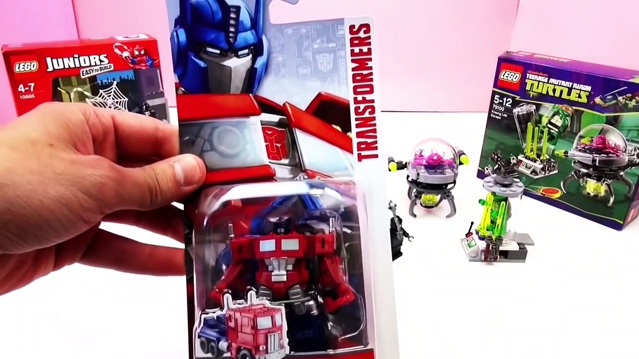 Transformers OPTIMUS PRIME aide Spidermen et sauve Michelangelo – Personnages daction Hasbro