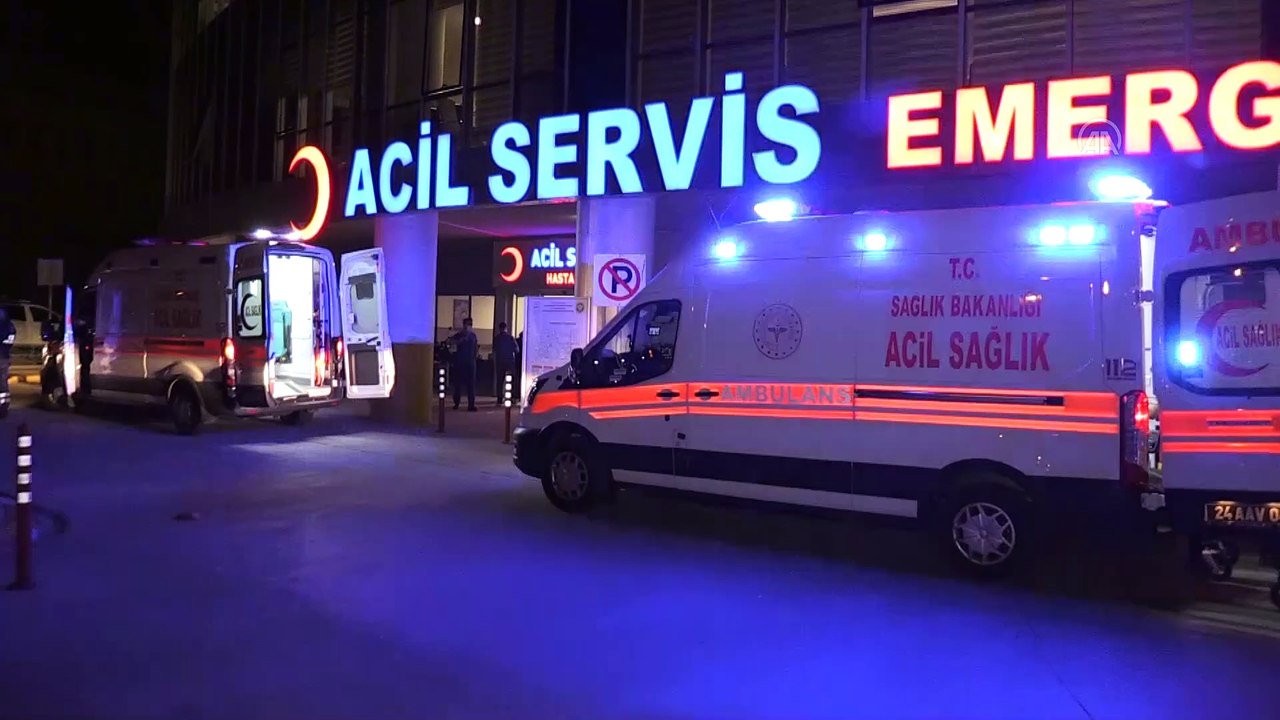 ERZİNCAN - Trafik kazası: 1 ölü, 5 yaralı