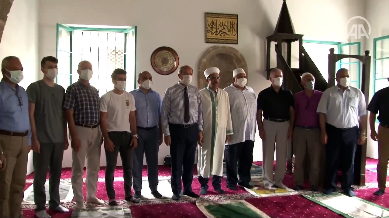 Kapalı Maraş'ta 47 yıl sonra ibadete açılan Bilal Ağa Mescidinde ilk cuma namazı kılındı