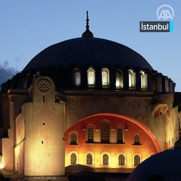 Ayasofya-i Kebir Cami-i Şerifi'nin ibadete açılmasının üzerinden bir yıl geçti