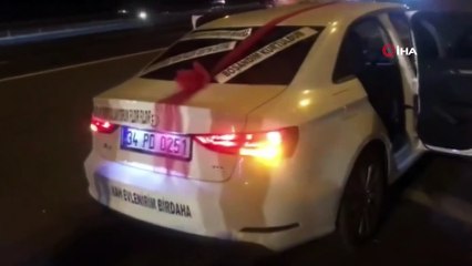 Boşandıktan sonra süslediği araçla tura çıktı, halay çekip kutlama yaptı