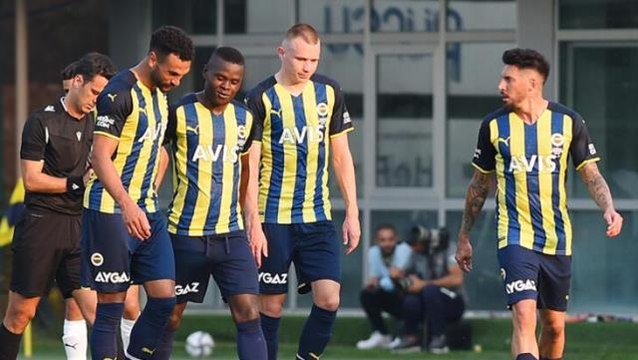 Fenerbahçe'nin hazırlık maçı yapacağı 4 takım belli oldu