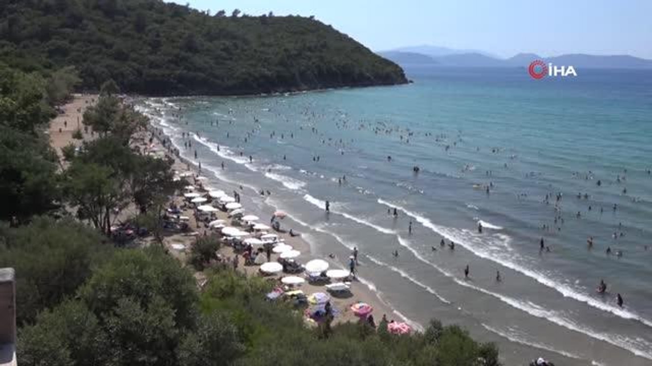 Kuşadası Milli Park'ta şezlong ücretlerine tepki