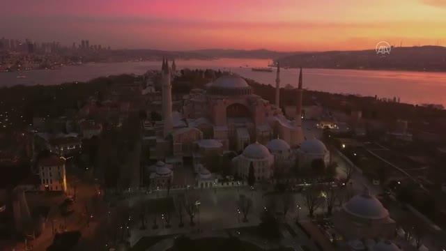 Cumhurbaşkanı Erdoğan'dan, Ayasofya-i Kebir Cami-i Şerifi'nin ibadete açılmasının yıl dönümü mesajı Açıklaması