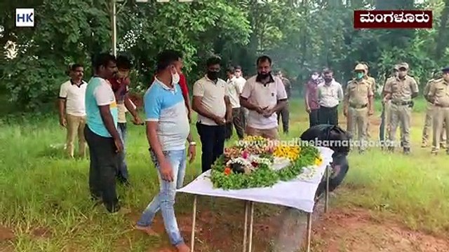 Police sniffer dog Sudha laid to rest with full state honour in Mangalore