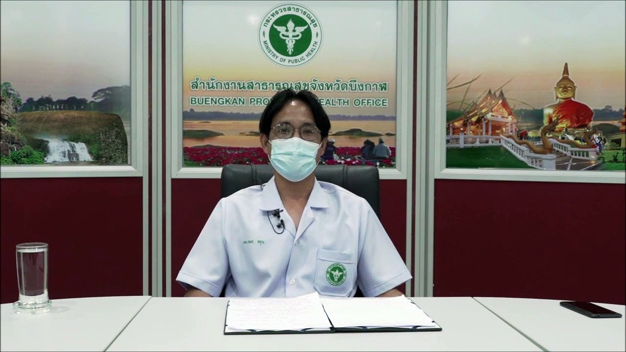 ร่วมใจทำอาหาร ผลไม้ พุดดิ้งและน้ำดื่ม ส่งมอบเพื...