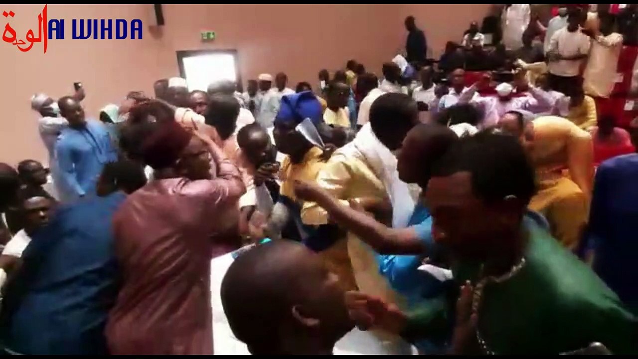 Tchad : empoignades entre des jeunes au Radisson Blu