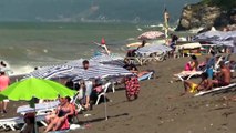 DÜZCE - 'Batı Karadeniz'in incisi' Akçakoca'da tatilci yoğunluğu devam etti