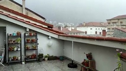 La grêle s'abat sur Saint-Étienne et ses environs