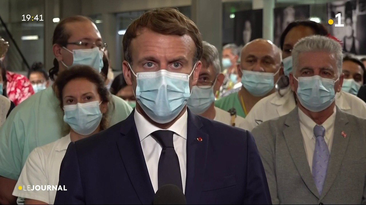 Interview d'Emmanuel Macron au Taaone