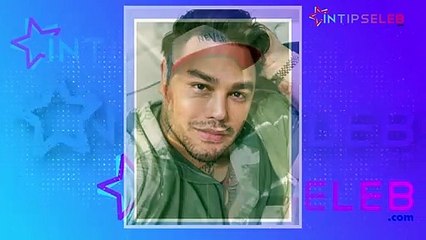 Warganet Heboh Lihat Ivan Gunawan Punya Tato Mata Satu