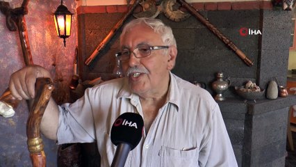 Çürümüş ağaç dallarını sanat eserine döndürüyor