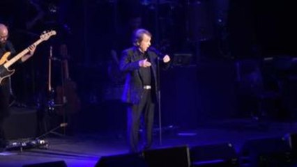 Raphael celebra en Cap Roig 60 años brillando en los escenarios