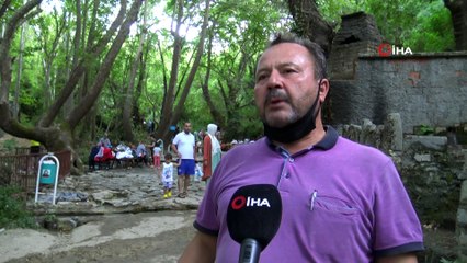 Zeyve Pazarı sıcaktan bunalanların gözde mekanı oldu