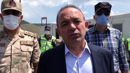 Ardahan Valisi Hüseyin Öner trafik denetimine katıldı