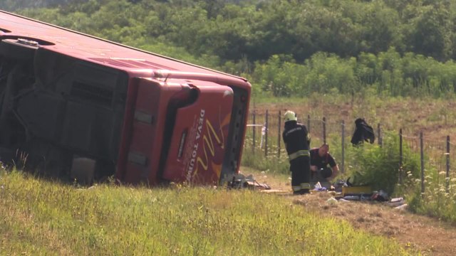 크로아티아에서 버스 넘어져 10명 사망·45명 부상 / YTN