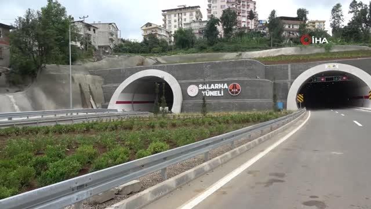 Son dakika haber... Ulaştırma ve Altyapı Bakanı Adil Karaismailoğlu : "Ulaştırma bakanlığı olarak bölgede çok önemli ve çok büyük yatırımlarımız var"