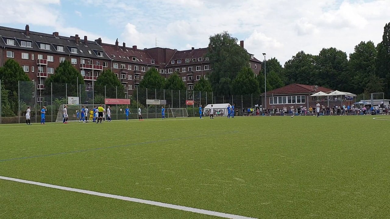 AFC-Youngstee Niklas Bär mit einem Traumtor!