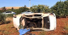 Gaziantep'te otomobil şarampole uçtu: 2 ölü