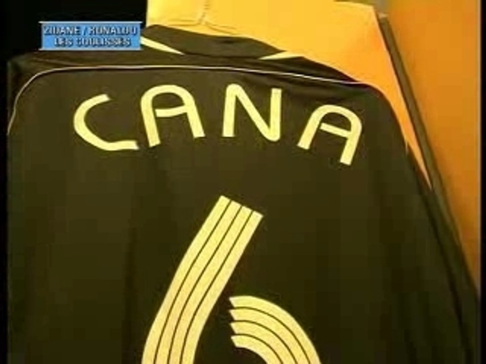 Dans le vestiaires avec l'Equipe de Zidane 2007