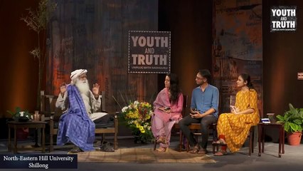 ¿Razón o Corazón- a cuál escuchar - Sadhguru