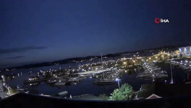 Atmosfere giren meteor geceyi gündüze çevirdi