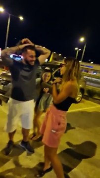 y2mate.com - Σάκης Κατσούλης Η έκπληξη στη Μαριαλένα Ρουμελιώτη για τα γενέθλιά της_1080p