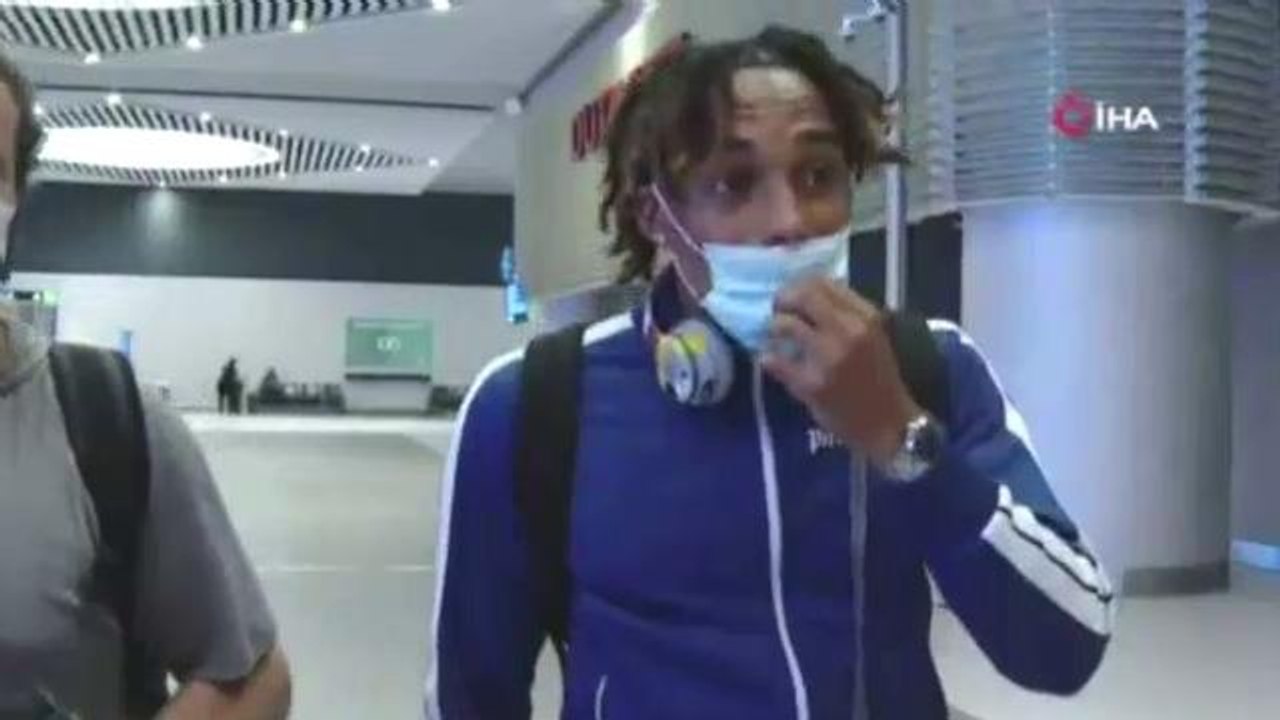 Son dakika haberleri: Galatasaray'ın yeni transferi Sacha Boey, İstanbul'da