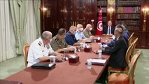 El presidente de Túnez suspende el Parlamento, retira la inmunidad a todos los diputados y asume plenos poderes