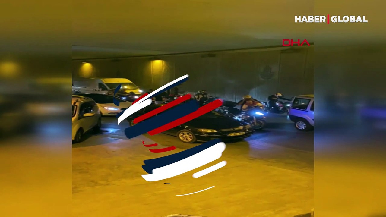 Magandalar iş başında! Asker uğurlamasında yol kestiler