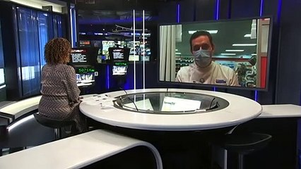 Pharmacists unable to give AZ jab to younger people