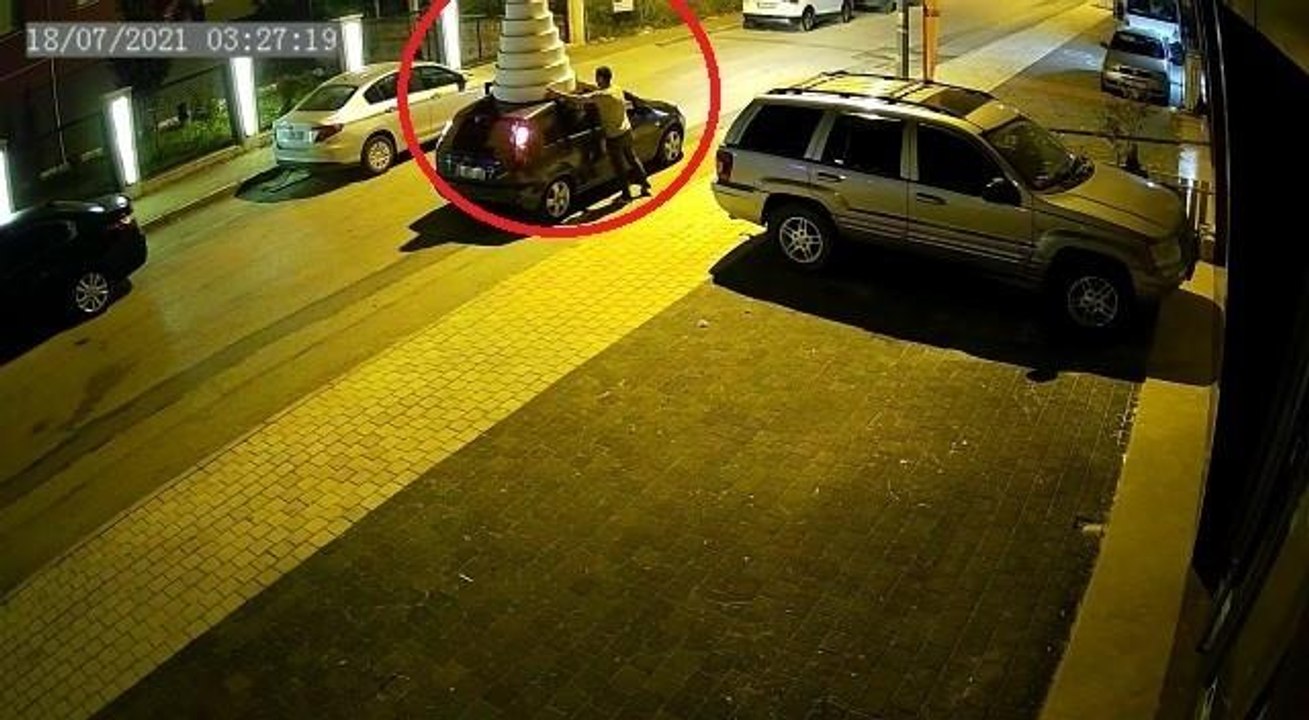 Bursa'da 10 katlı düğün pastasını çaldılar