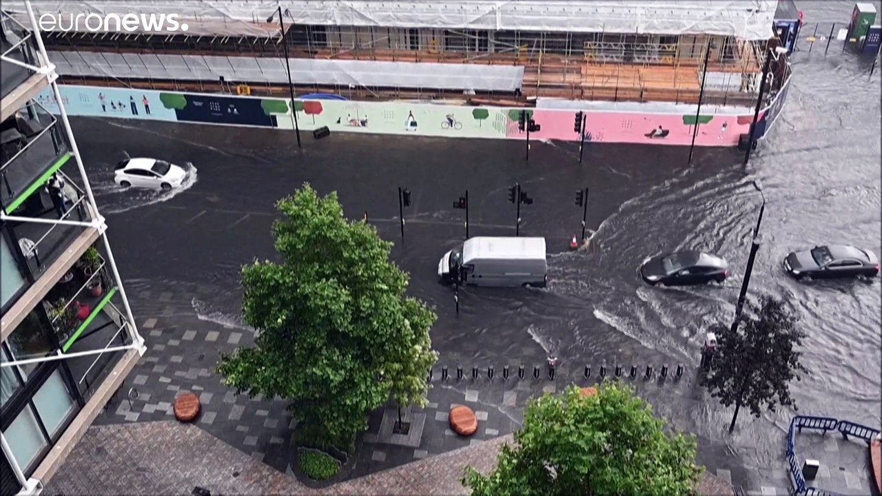 Gewitterfolgen: Überschwemmungen in London