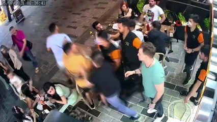 Taksim'de meydan dayağı kamerada