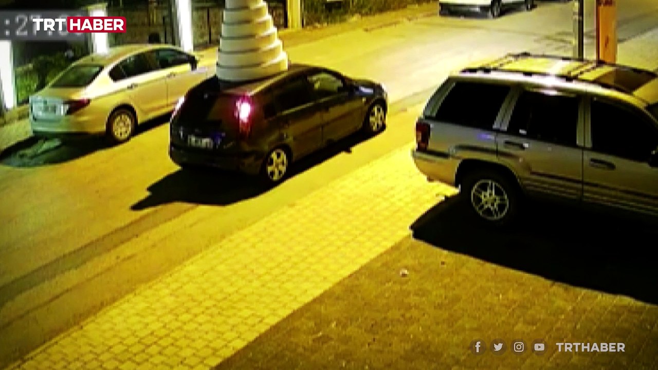 10 katlı maket düğün pastasını çaldılar