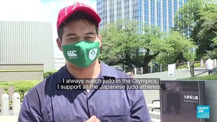 Japanese fans celebrate five gold Olympic medals