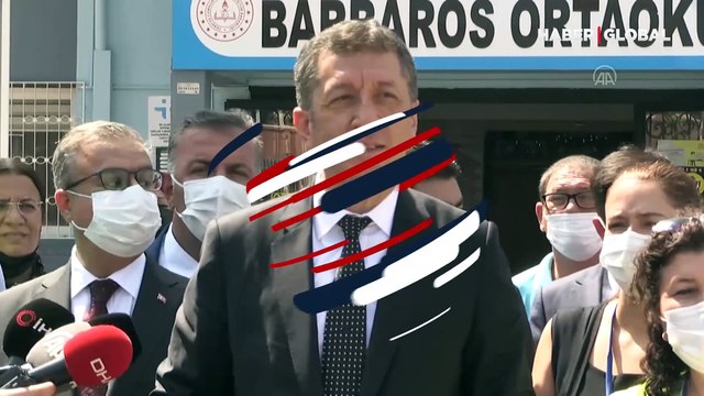 Bakan Selçuk'tan okulların açılış tarihiyle ilgili açıklama