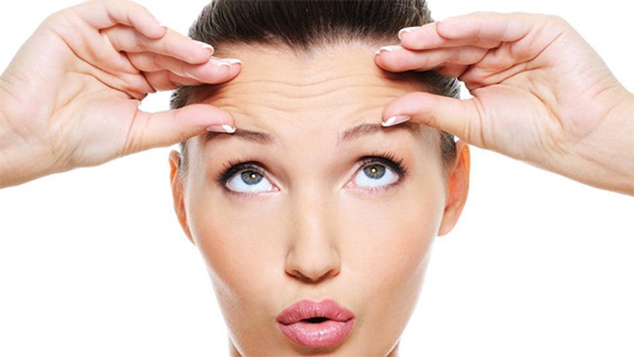 Face Wrinkles को हमेशा के लिए करें दूर बस करें...
