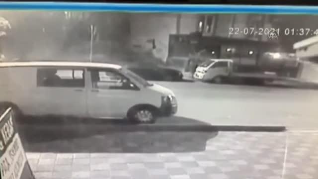 Eyüpsultan'daki silahlı saldırıyla ilgili yakalanan 5 şüpheli adliyeye sevk edildi