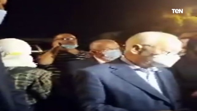 لحظة منع دخول رئيس مجلس النواب التونسي راشد الغنوشي لمبنى البرلمان